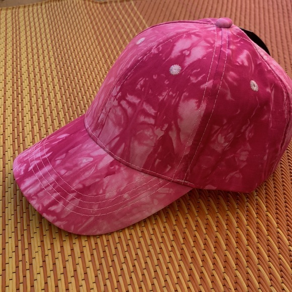 Brand New Tie Dye baseball cap, Fuschia, velcro strap - Picture 3 of 8